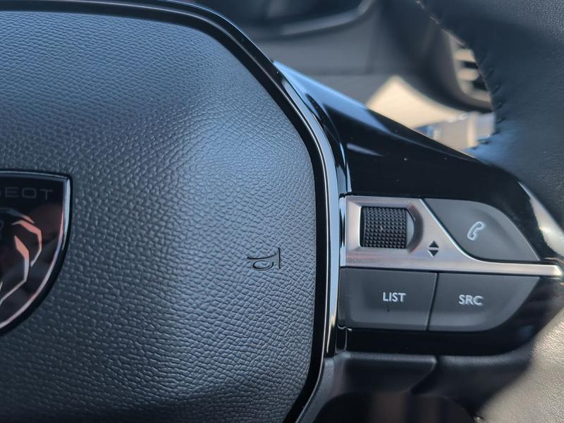 Used Peugeot 2008 BF24DWX 37