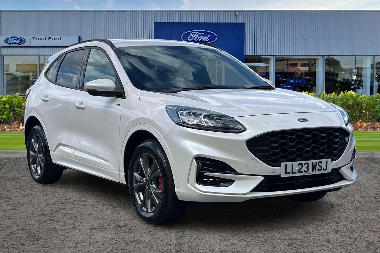 Ford Kuga Photo 0