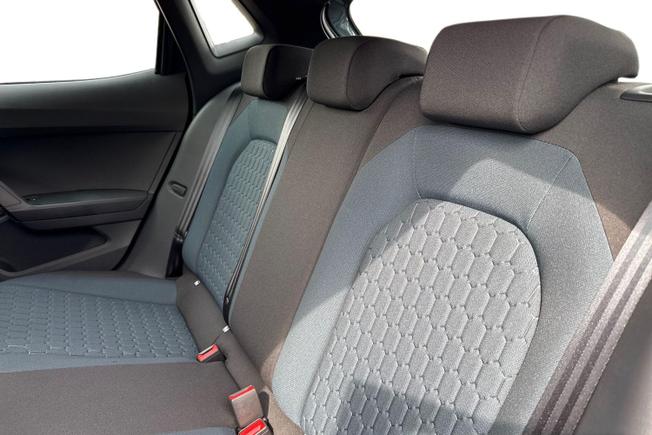 SEAT Ibiza Photo 9