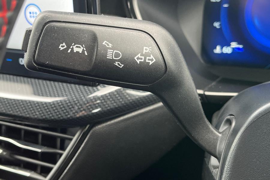 Ford Focus Photo autoimg-36b53050b43ab2c5d79b203ab31f9c56043f6b7b.jpg