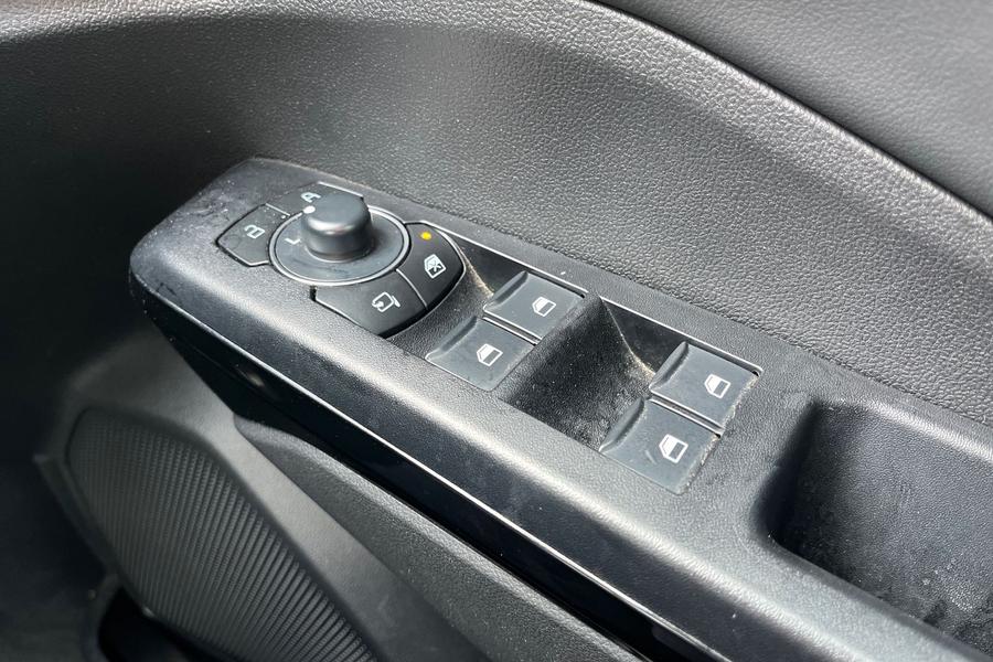 Ford PUMA Photo autoimg-36b5f4ef102c323e3c53fa560d4d1830e52aba53.jpg
