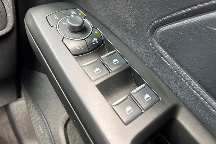 Ford FOCUS Photo autoimg-36b78d41706ba39c6ad7a577daf1651cf906ef6c.jpg