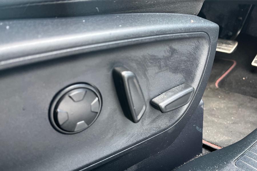 Ford KUGA Photo autoimg-36b7a02a729306d17dbed2f5549b7970a67a9f4f.jpg