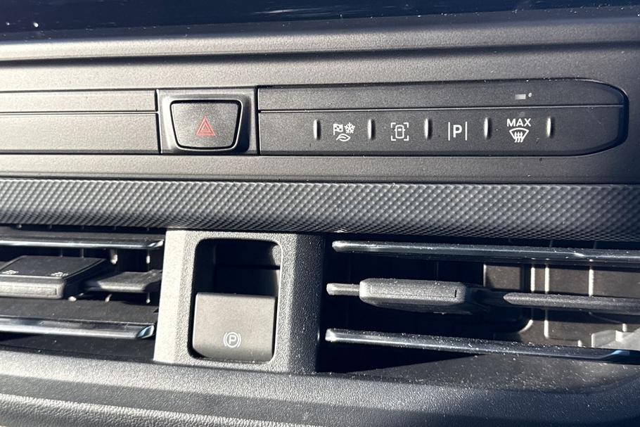 Used Ford TRANSIT CUSTOM 24