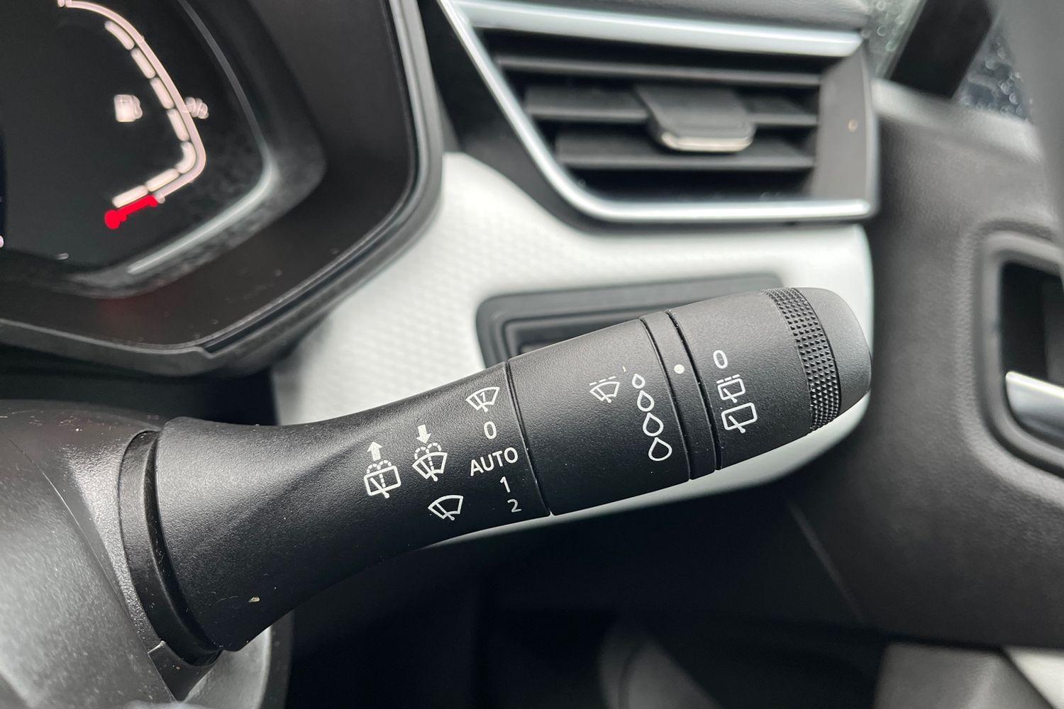 Renault Clio Photo 14