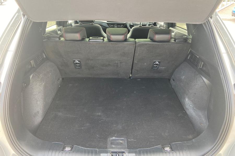 Ford Kuga Photo autoimg-36baaa0ec5ada7d87c709ae4d488b62a1198781c.jpg