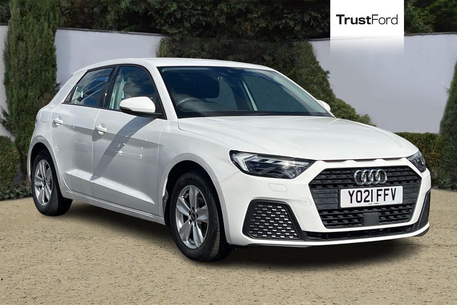 Audi A1 Photo 0