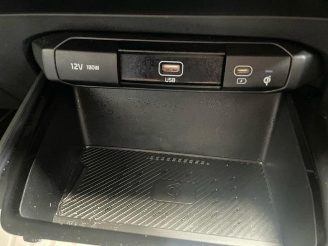 KIA Niro Photo 37