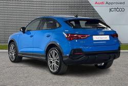 AUDI Q3 Photo 3