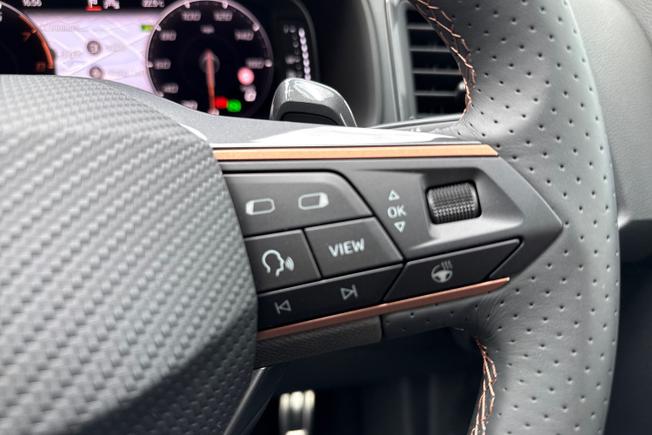 CUPRA Ateca Photo 17
