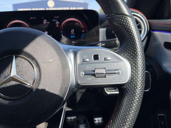 Mercedes-Benz CLA Photo autoimg-36cc7ff768fa9deb47886f7ca6a21d8c66539a8e.jpg