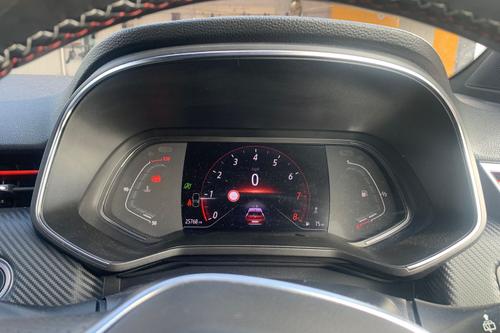 Renault CLIO Photo autoimg-36ce2dc7b37c8ad6c2878a4e771df63a941b7189.jpg