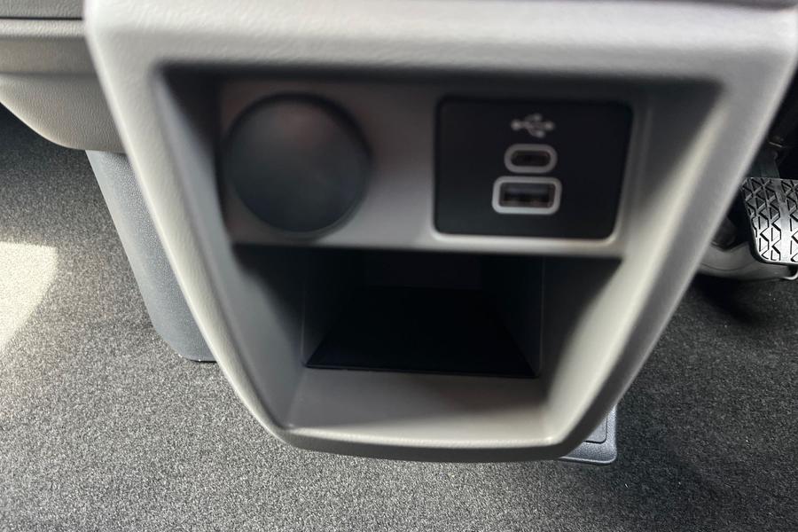 Ford TRANSIT CUSTOM Photo autoimg-36ce8f6ec53409d512ec5593472f513ac62258da.jpg