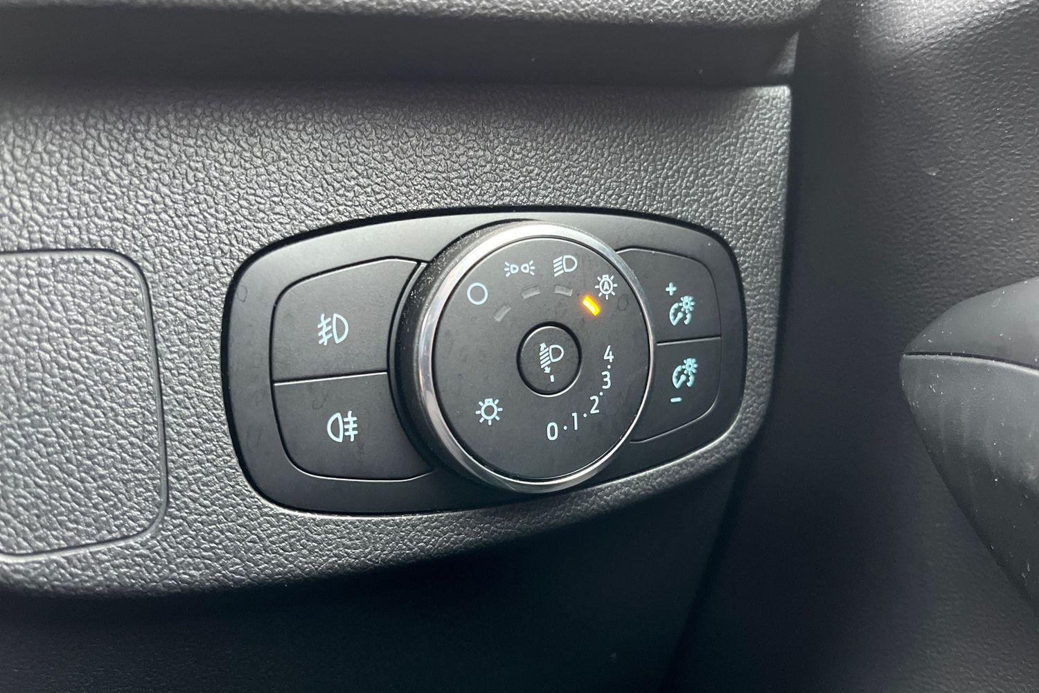 Ford FOCUS Photo 29