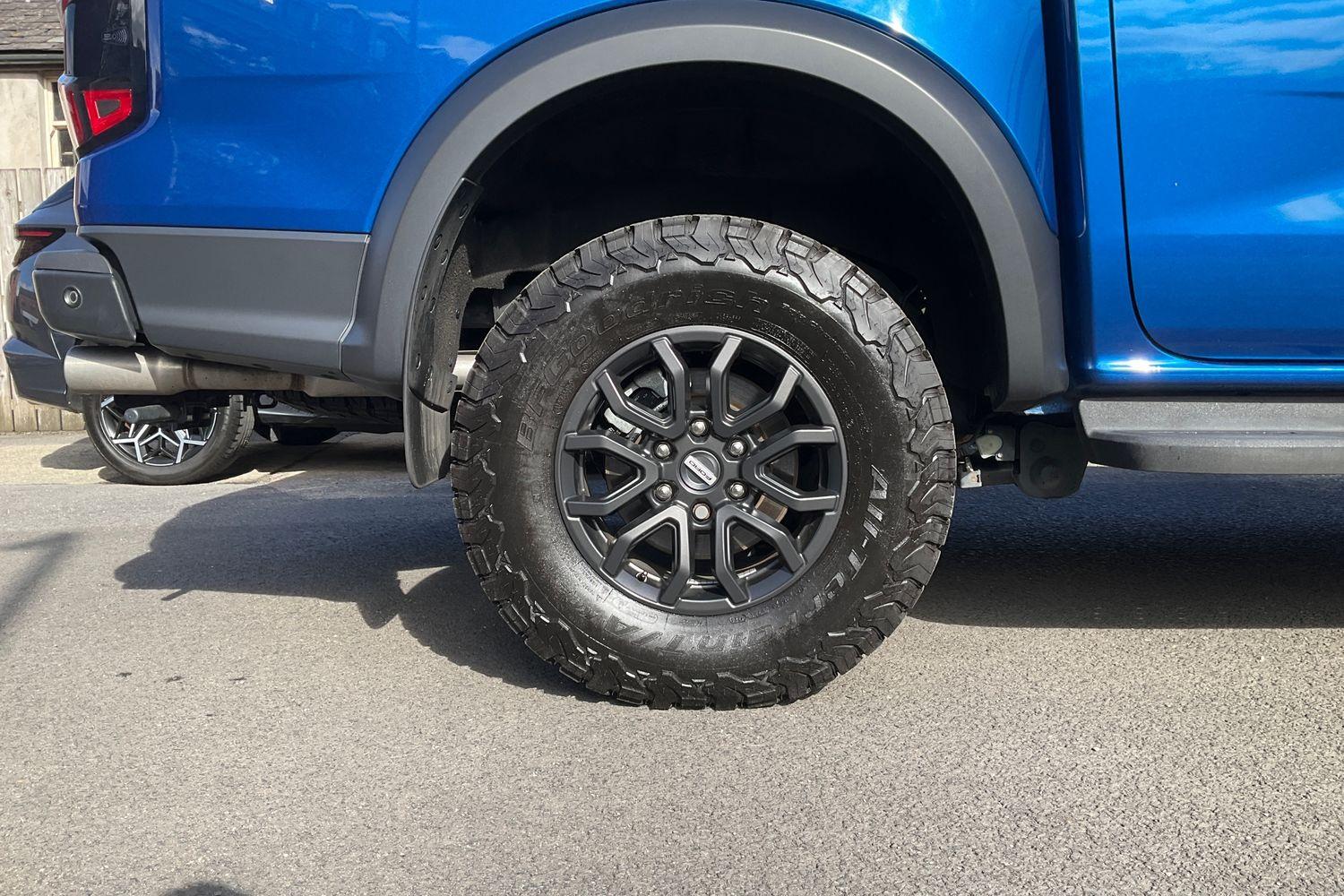 Ford RANGER Photo 27