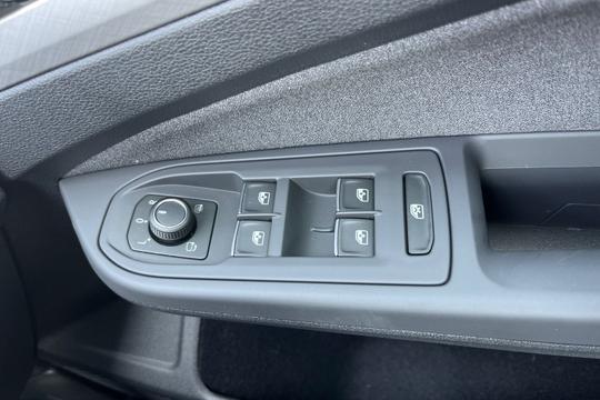 Volkswagen Golf Photo autoimg-36d339cd0470c4c95771f38a62b7f6cb1823b5a5.jpg