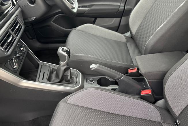 VOLKSWAGEN  Polo Photo 22