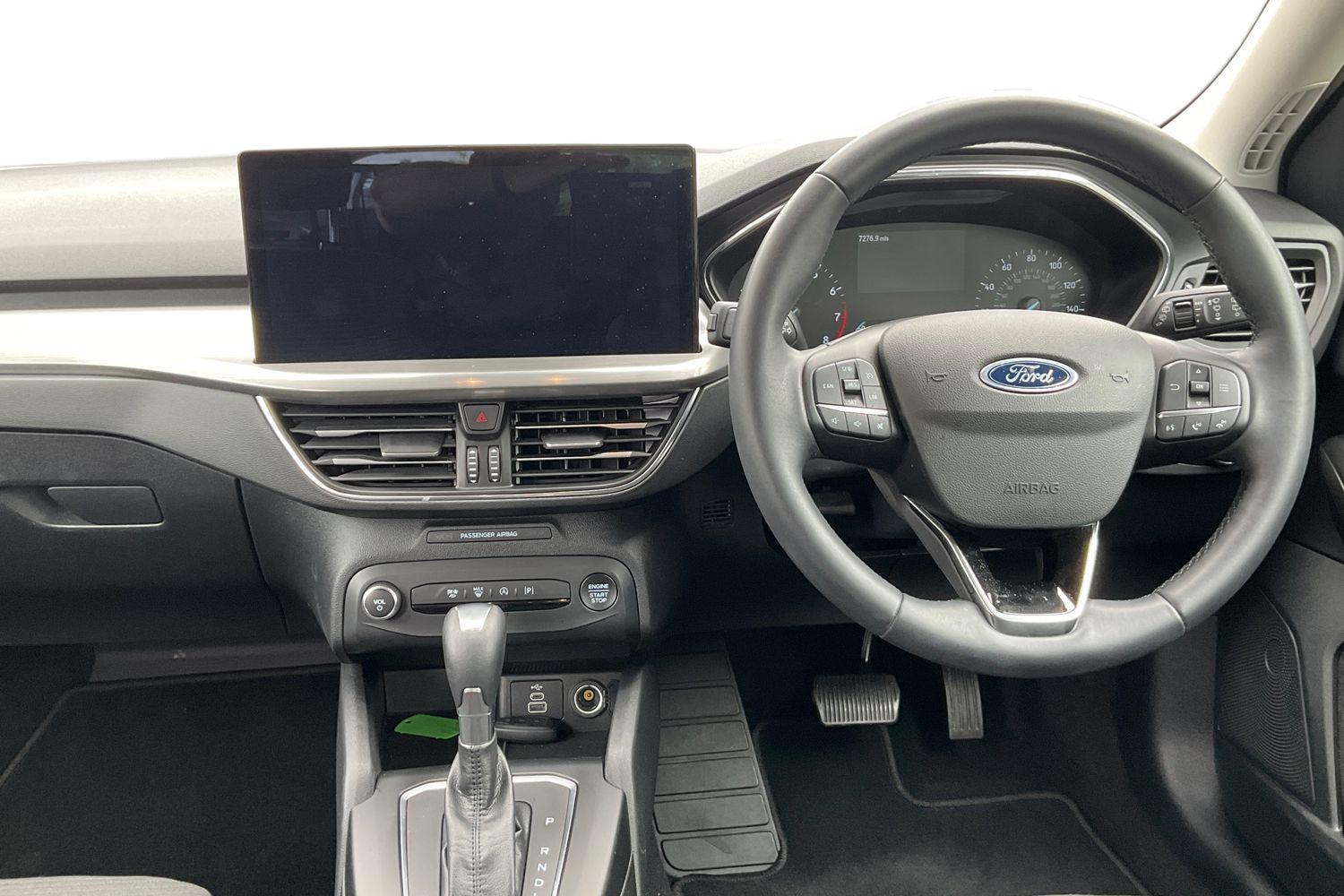 Ford Focus Photo 10