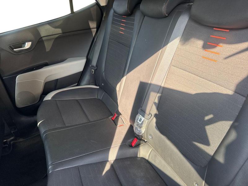 2019 19 KIA STONIC