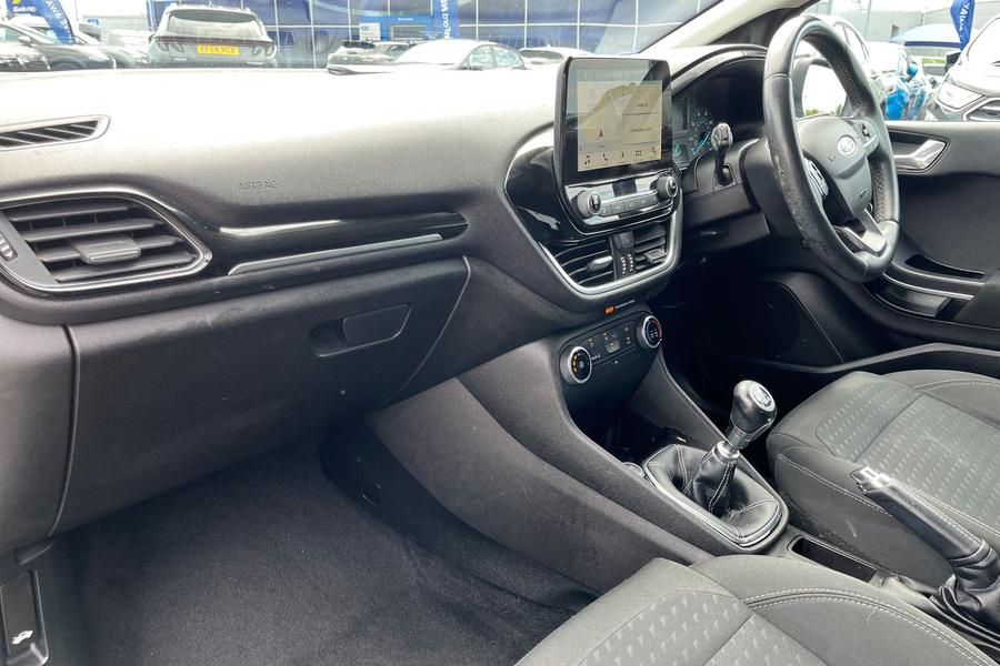 Ford FIESTA Photo autoimg-36e33311432d23faebbe96792a71bc8e231994b1.jpg