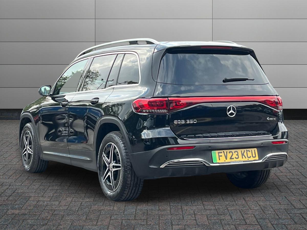 Mercedes-Benz EQB Photo 1