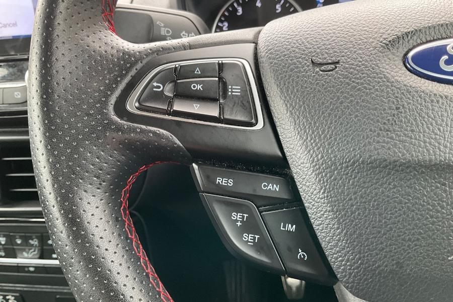 Ford ECOSPORT Photo autoimg-36f25e632918e38a41f272922b39f20649347853.jpg