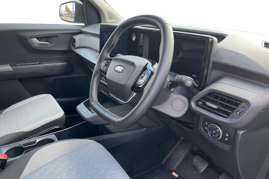 Used Ford E-Transit Courier 12