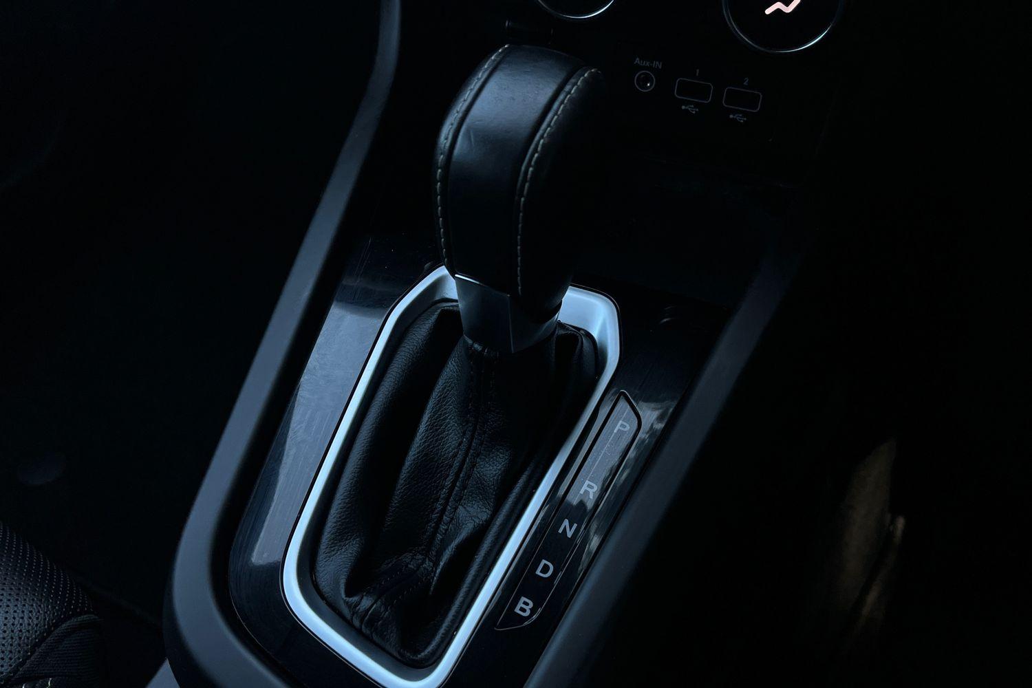 Renault ARKANA Photo 31