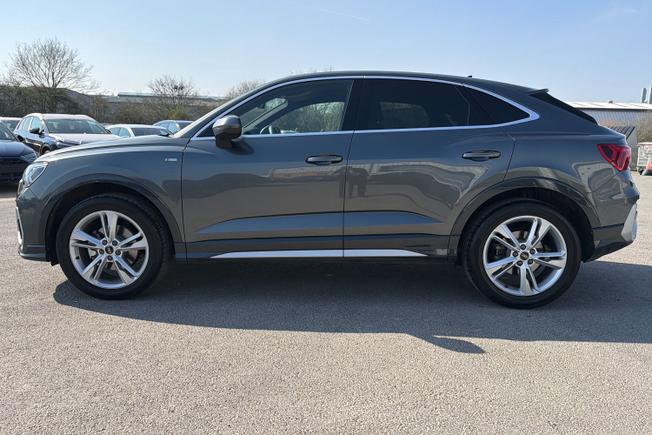 Audi Q3 Photo 26