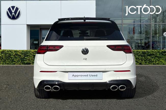 VOLKSWAGEN Golf Photo 7