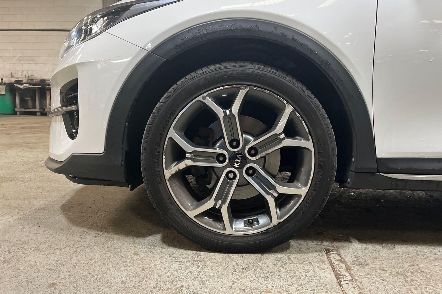 Kia XCEED Photo 7
