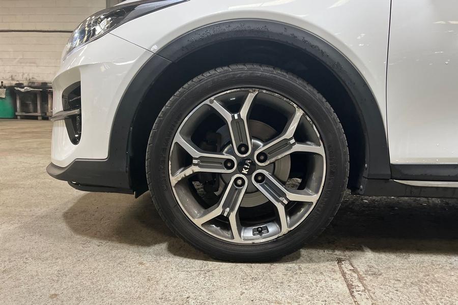 Kia XCEED Photo autoimg-3703e4467c491b5b4689702bdbc54d6a624e7250.jpg