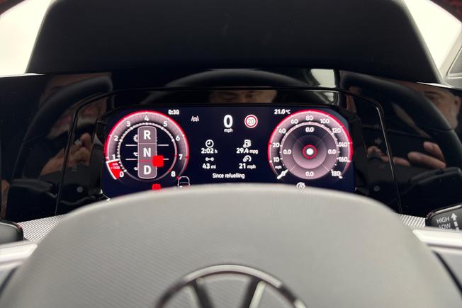 VOLKSWAGEN Golf Photo 15