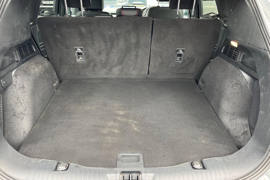 Ford KUGA Photo autoimg-3709e0a5c62dbc4d2d4ded11db816073e9c100ae.jpg