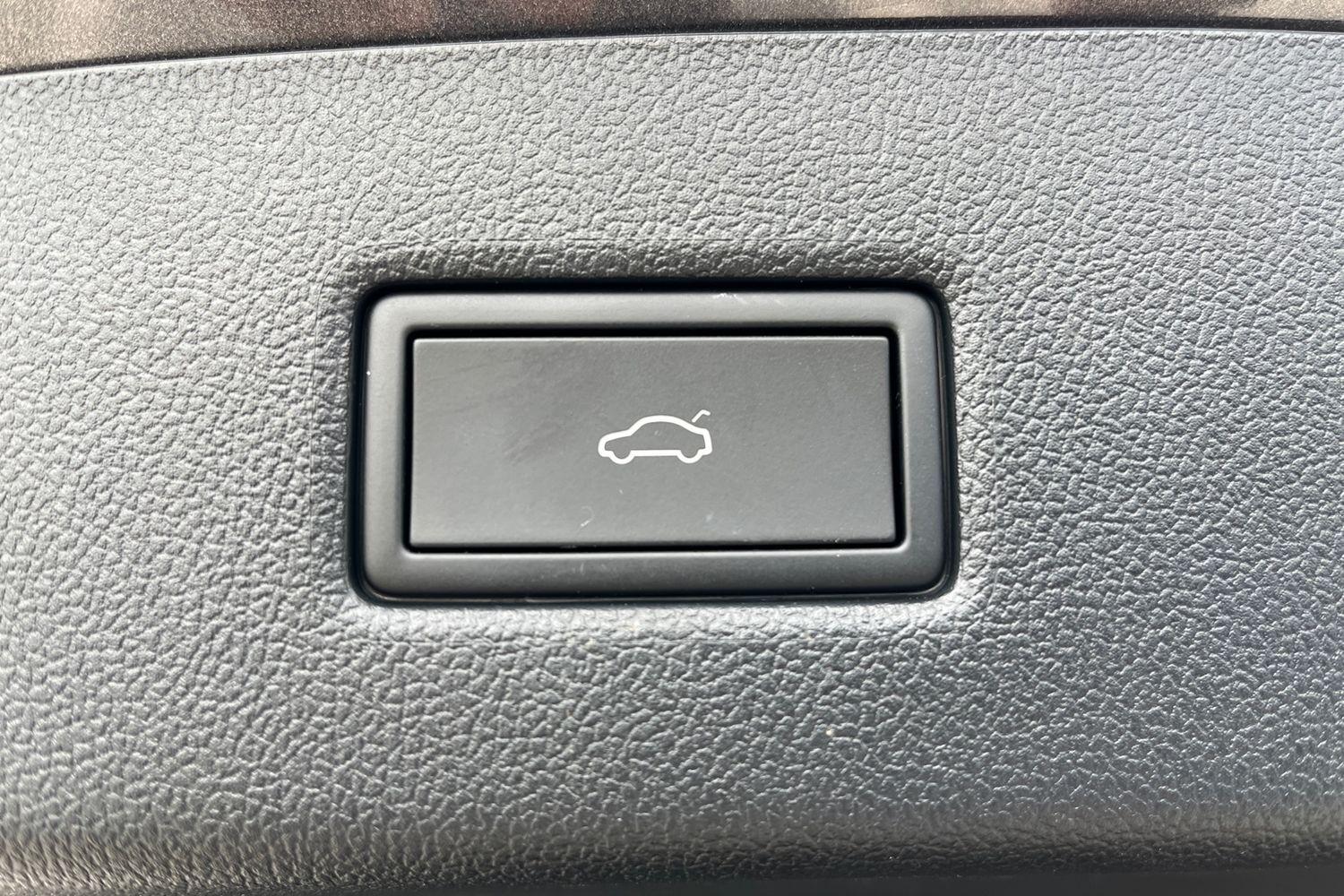 Ford Explorer Photo 37
