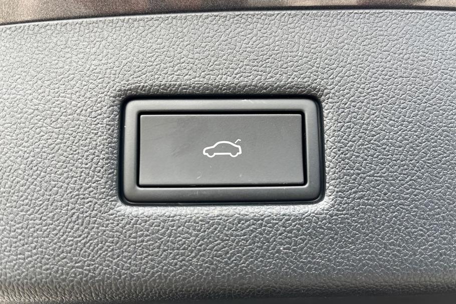 Used Ford Explorer 38