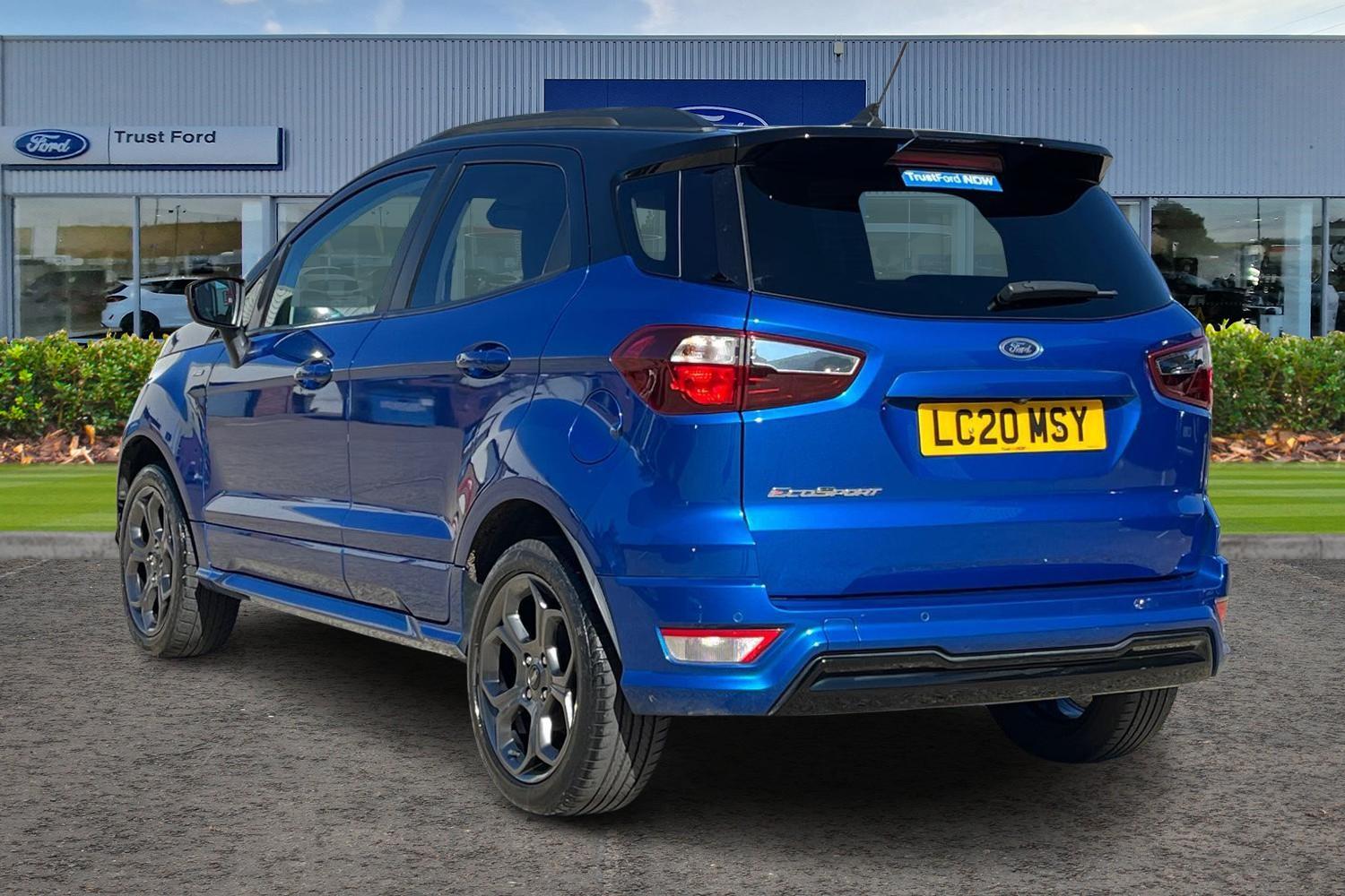 Ford EcoSport Photo 1