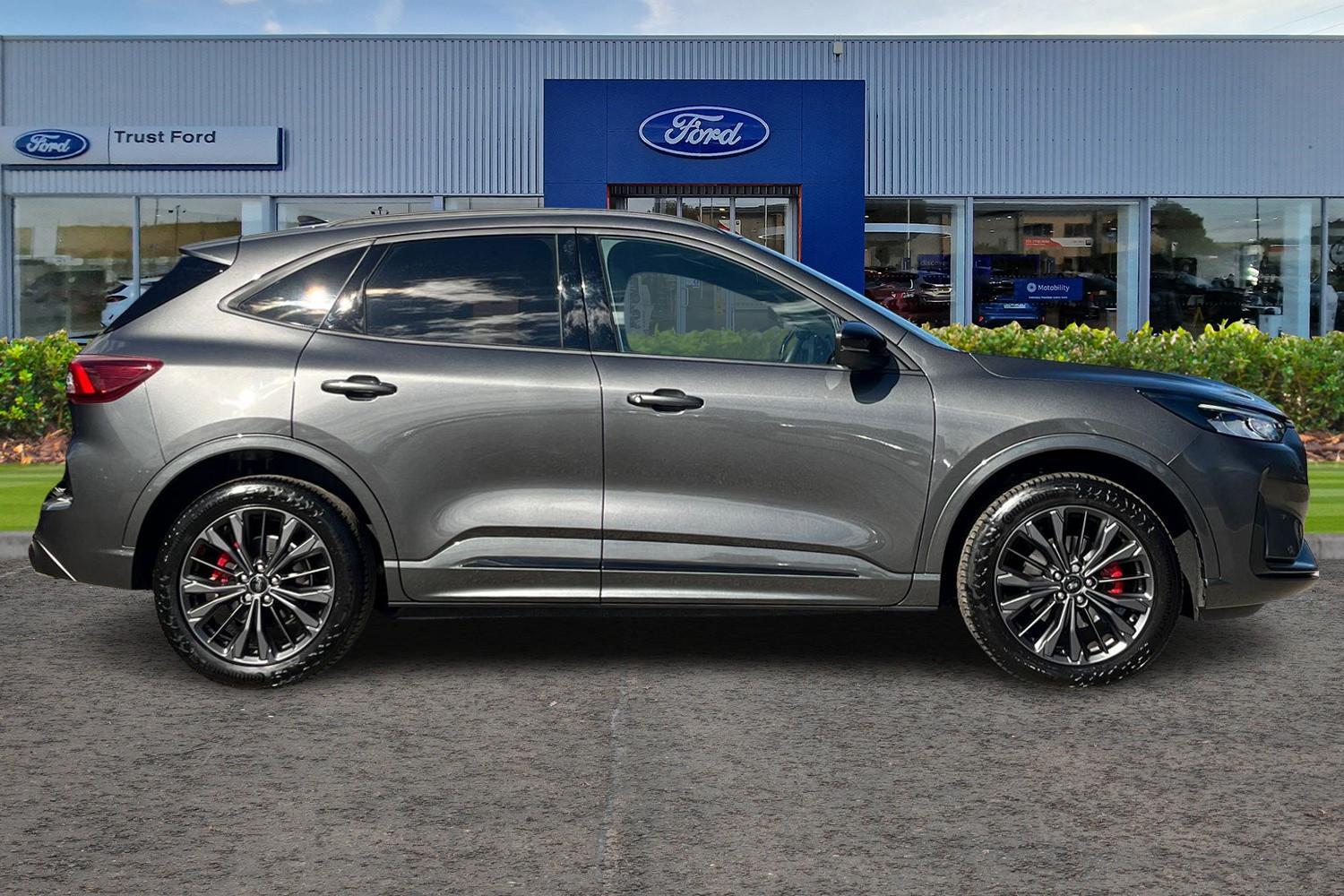 Ford Kuga Photo 2