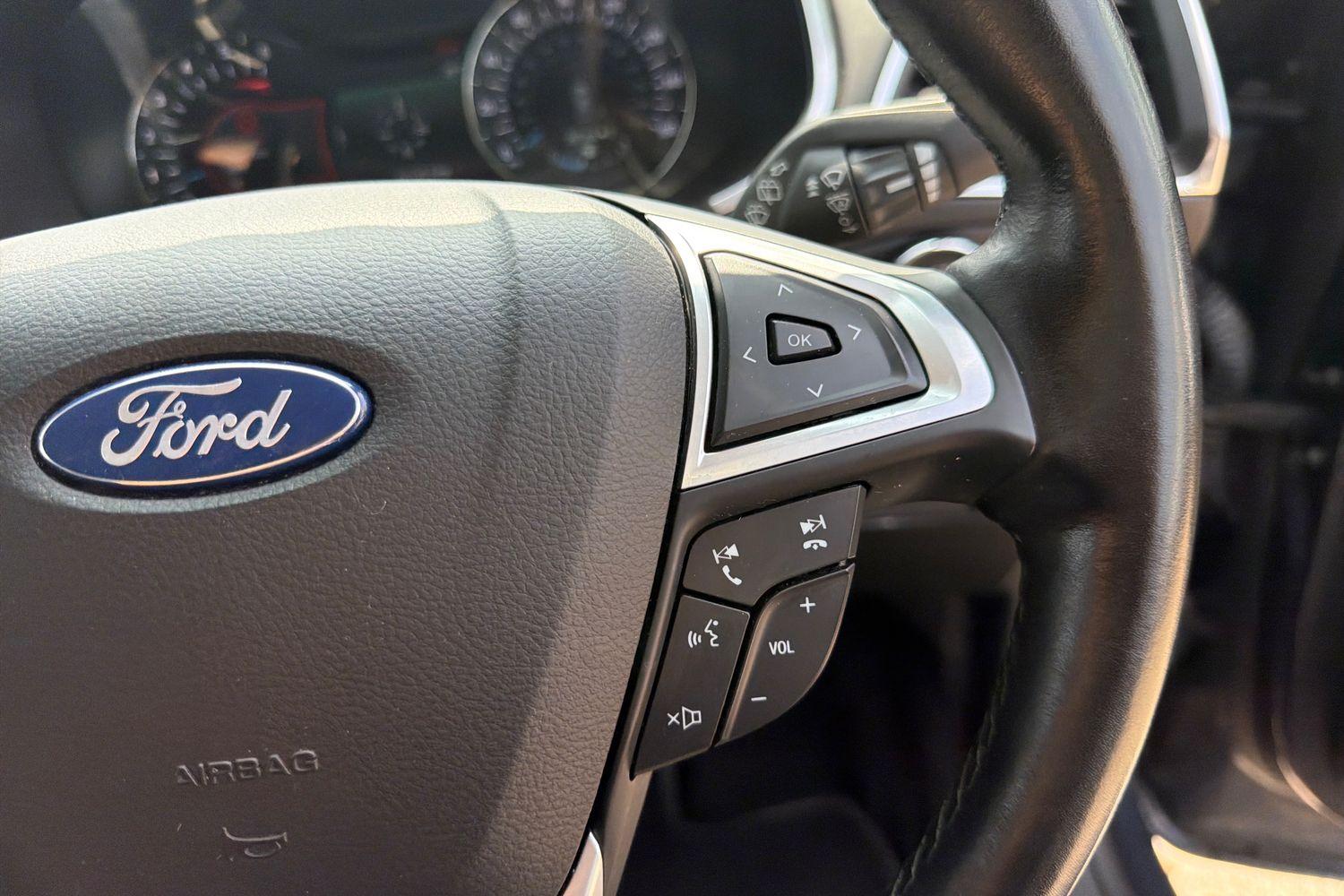 Ford S-Max Photo 26