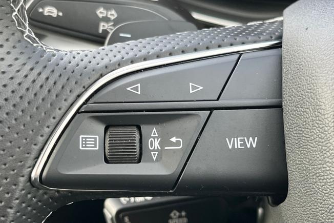AUDI Q5 Photo 16