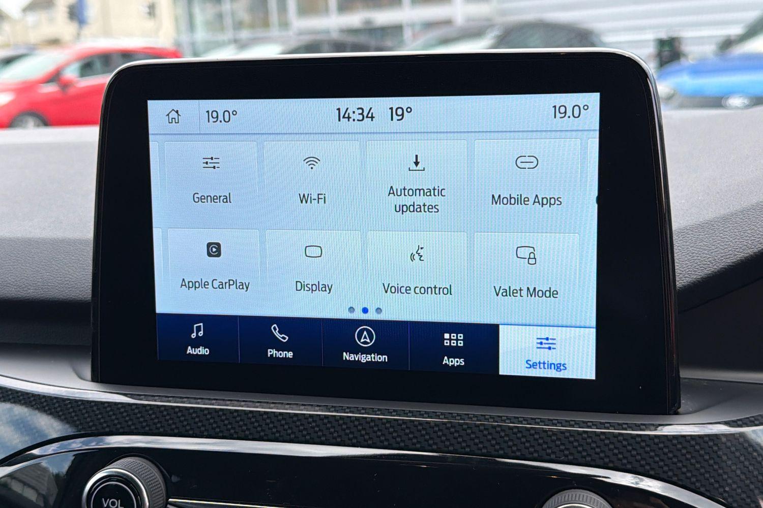 Ford Kuga Photo 39