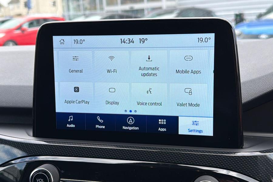 Ford Kuga Photo autoimg-3710f270c2fb842db900671c4bd33ea3b6e54dfc.jpg