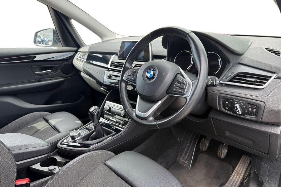 BMW 2 SERIES Photo autoimg-37123090d6205f25262a15e50f37364074964d61.jpg