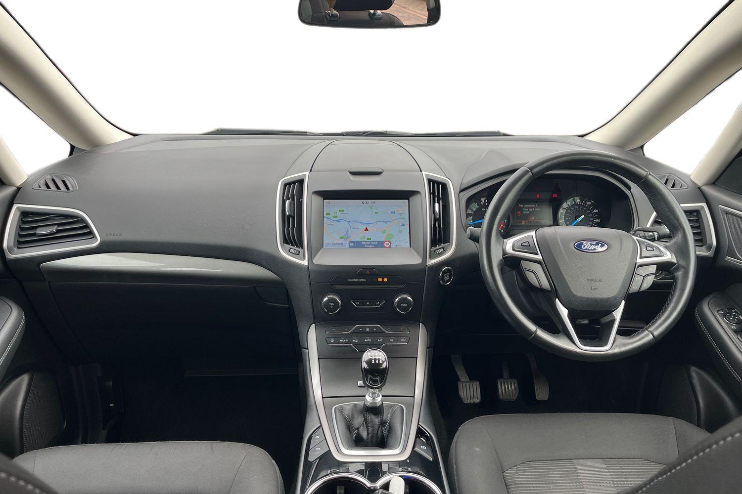 Ford Galaxy Photo 9
