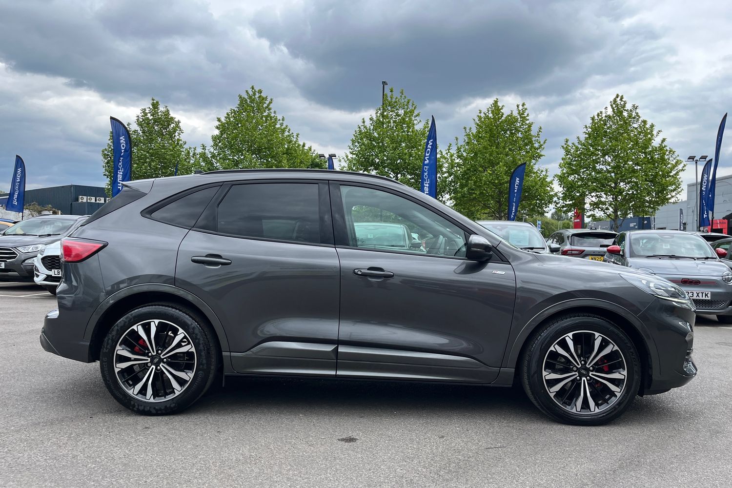 Ford KUGA Photo 35