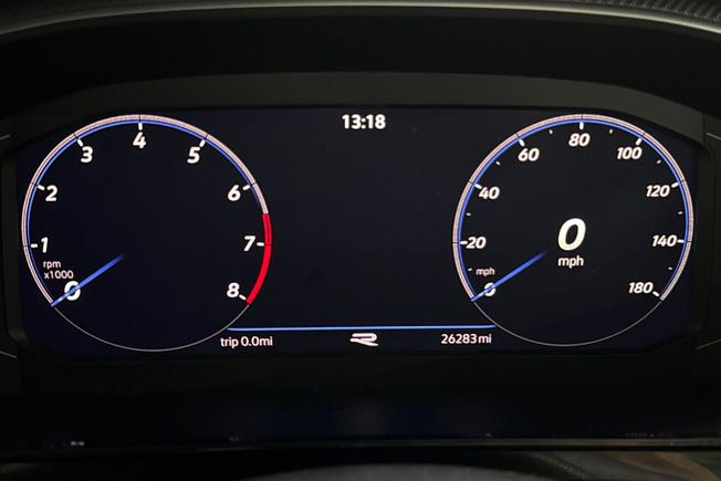 VOLKSWAGEN Arteon Photo 15