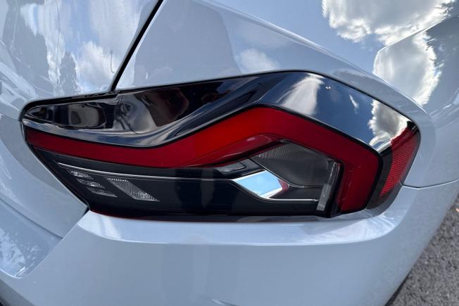 BMW 2 Series Photo 18