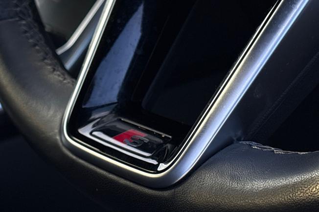 AUDI A6 Photo 28