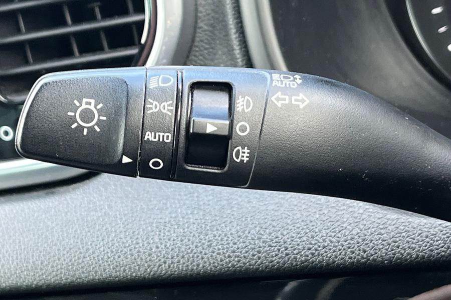 Kia SPORTAGE Photo autoimg-372161b837074268214f54ffee058419cf659da0.jpg