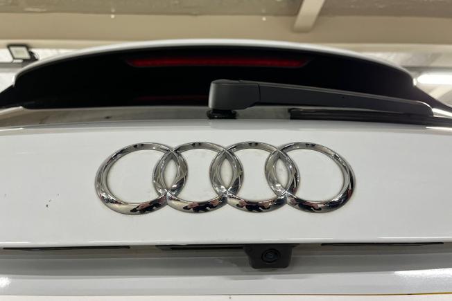 AUDI Q3 Photo 36